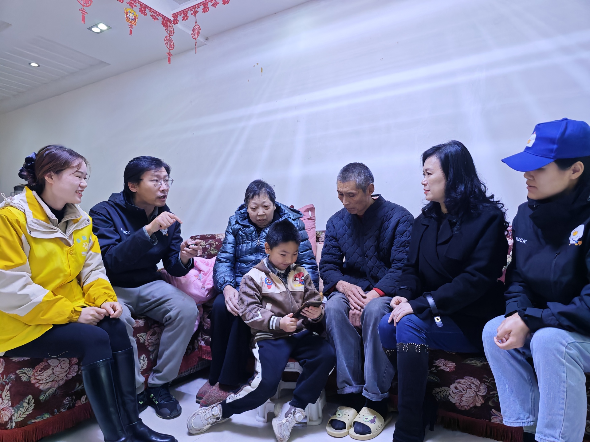 21ec5d3aa01176842d27863ece6feaa2