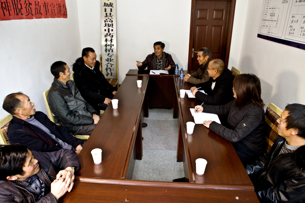 同伴•影像：高山上的阳光扶贫——城口县杨同举的故事_重庆市残疾人联合会